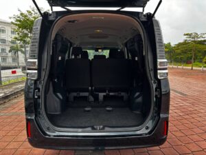 Boot Besar sewa MPV Shah Alam