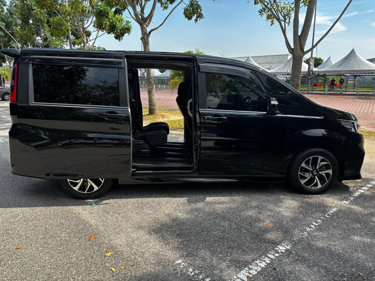 Kereta Sewa Honda Stepwagon